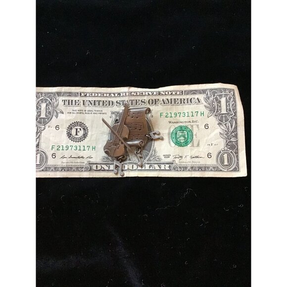 Vintage LCD brooch silver tone music notes Chello charms - Picture 6 of 6